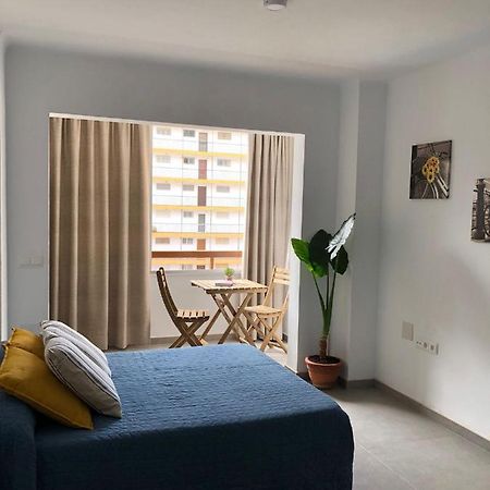 Апартаменти Estudio Estrella Del Mar Торре-дель-Мар Екстер'єр фото