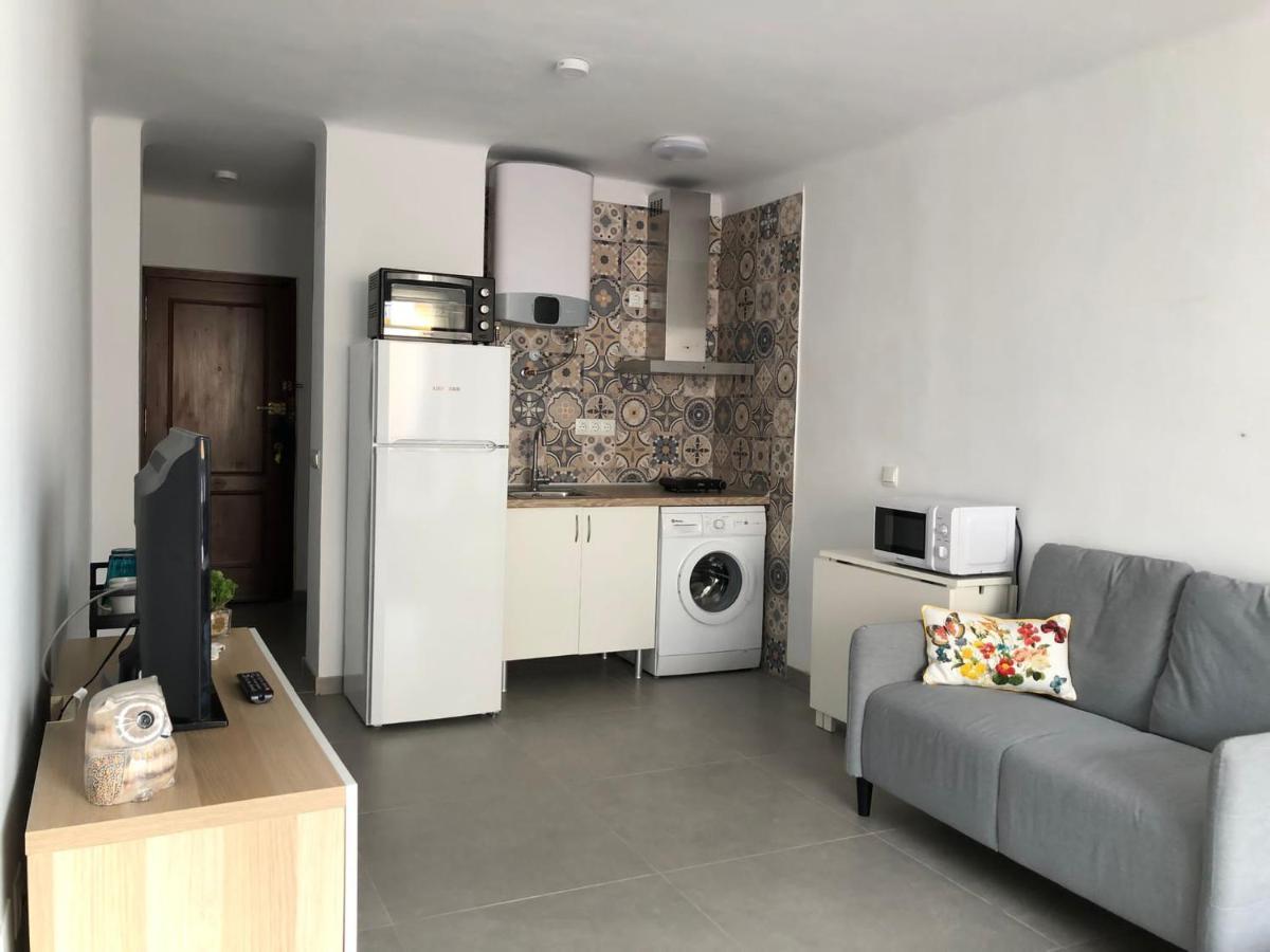 Апартаменти Estudio Estrella Del Mar Торре-дель-Мар Екстер'єр фото